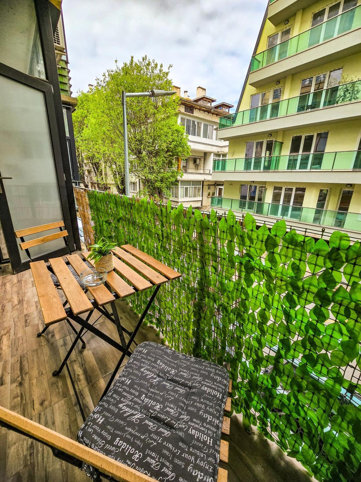 Апартаменти Seaside Estate - Cozy And Romantic - Public Parking Nearby *